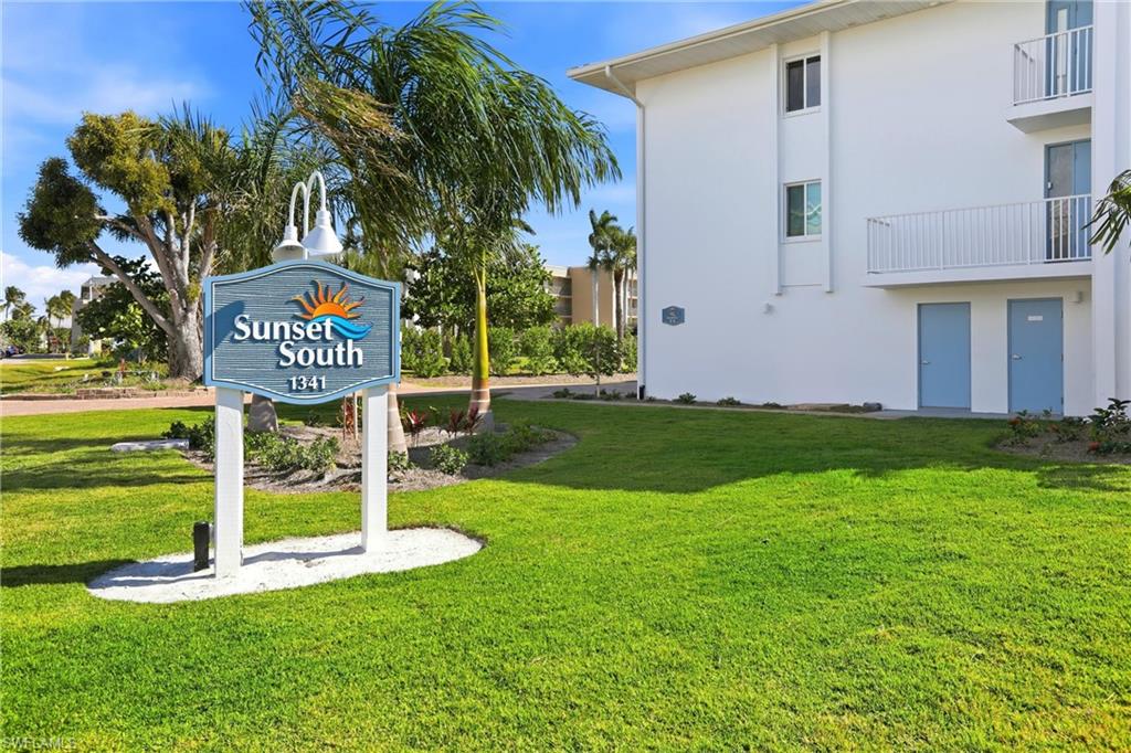 SUNSET SOUTH CONDO - Residential