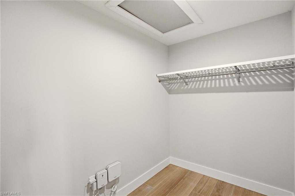 SUNSET SOUTH CONDO - Residential