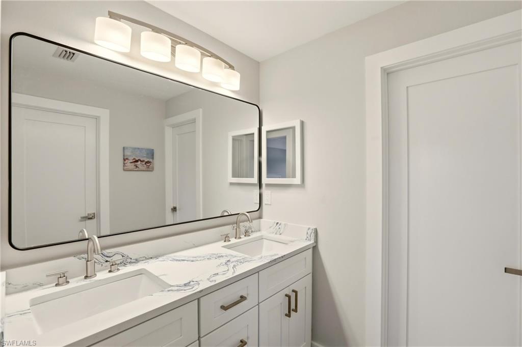 SUNSET SOUTH CONDO - Residential