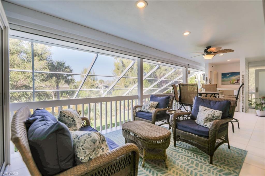 THE ROCKS - Residential