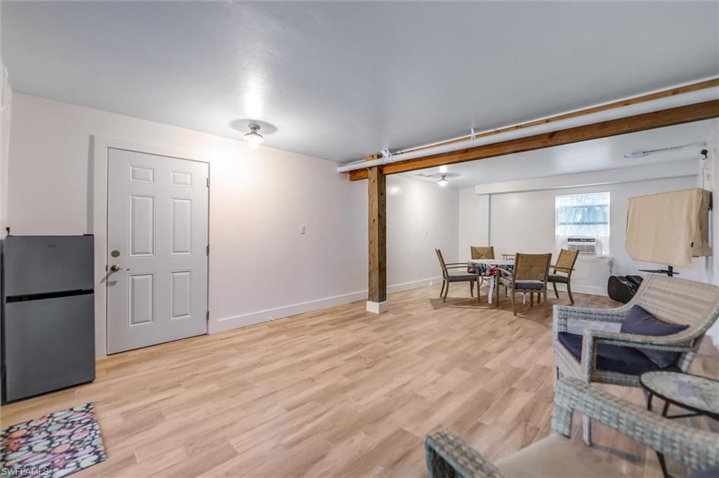 THE ROCKS - Residential