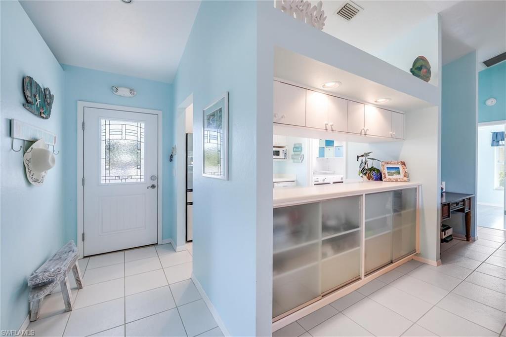 THE ROCKS - Residential