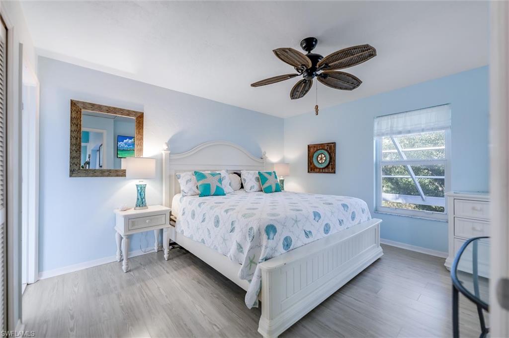 THE ROCKS - Residential