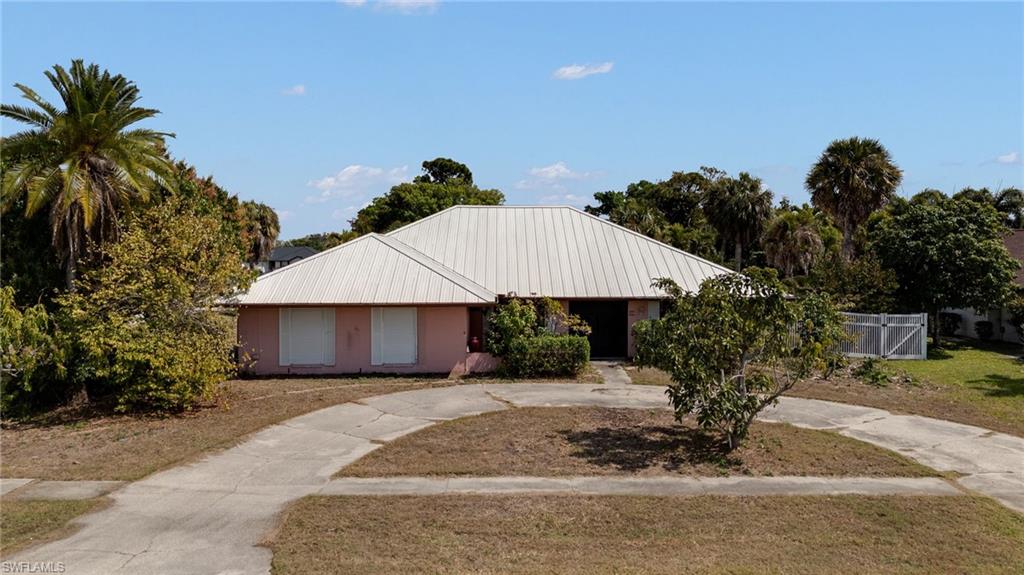 LOCHMOOR - Residential