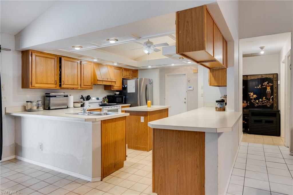 LOCHMOOR - Residential