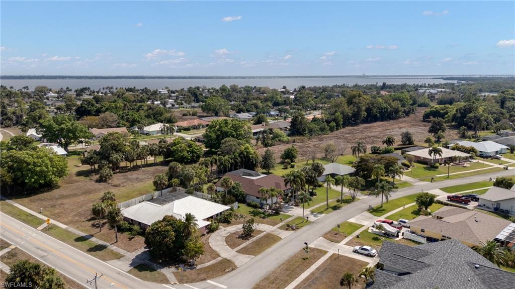 LOCHMOOR - Residential