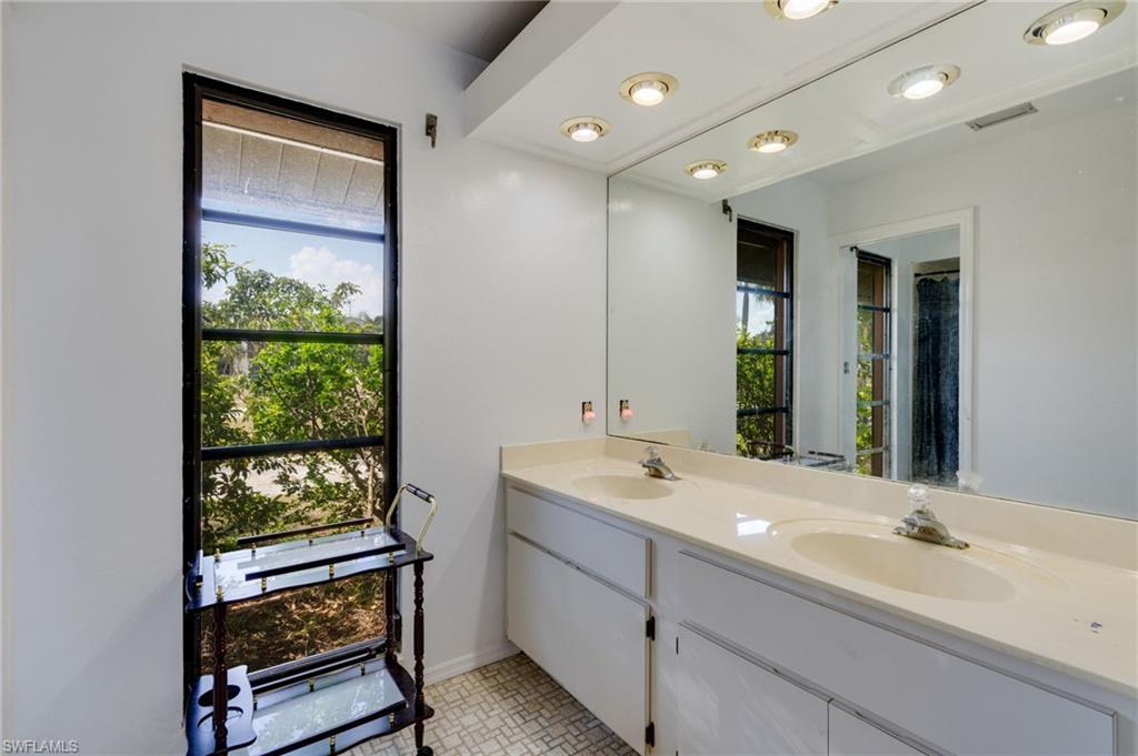 LOCHMOOR - Residential