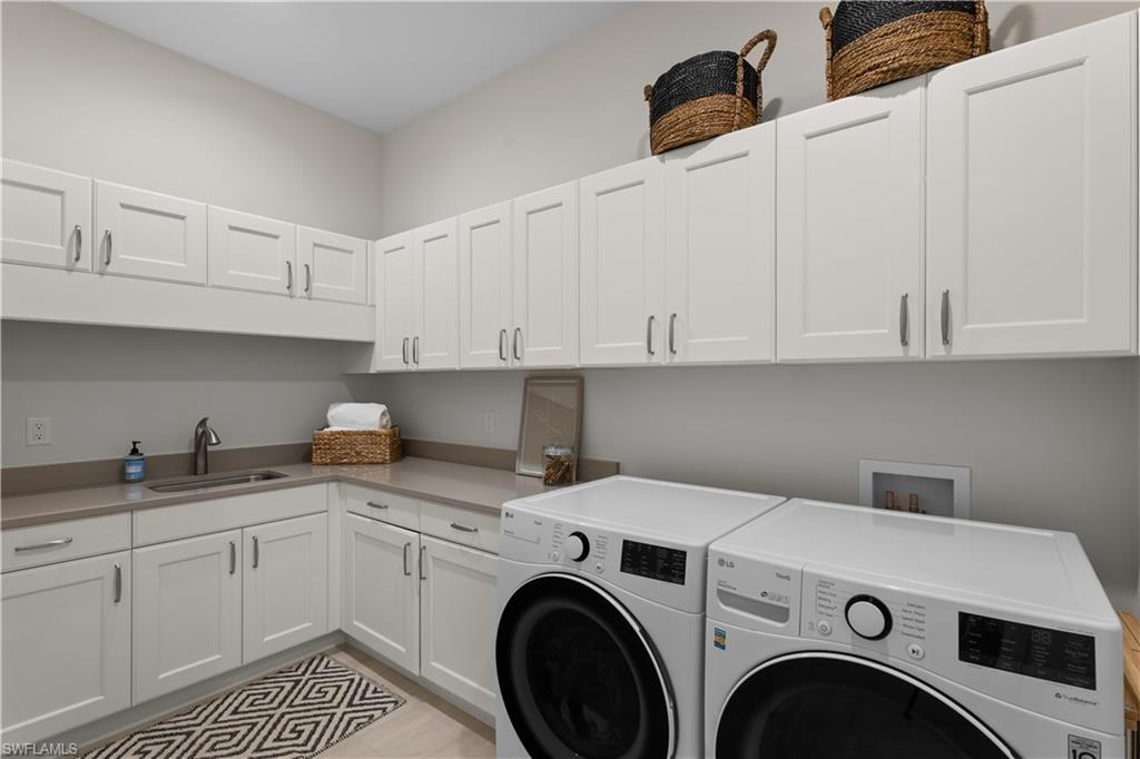 ESPLANADE - Residential