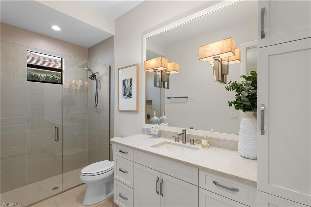 ESPLANADE - Residential