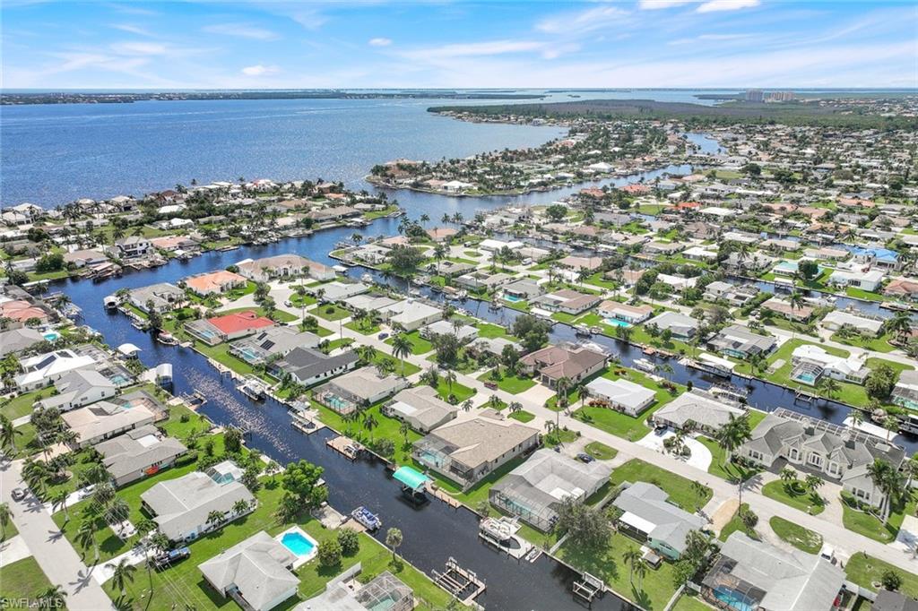 YACHT CLUB - Residential