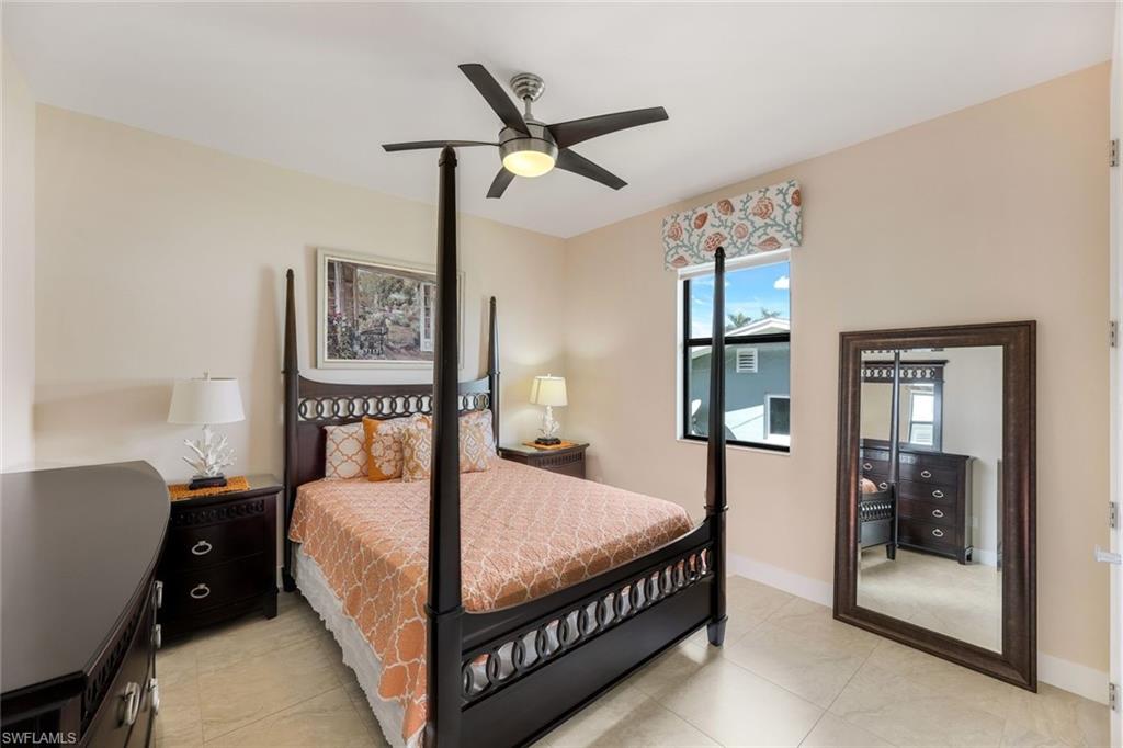 YACHT CLUB - Residential