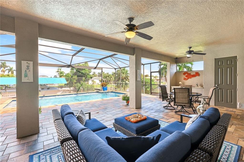 YACHT CLUB - Residential