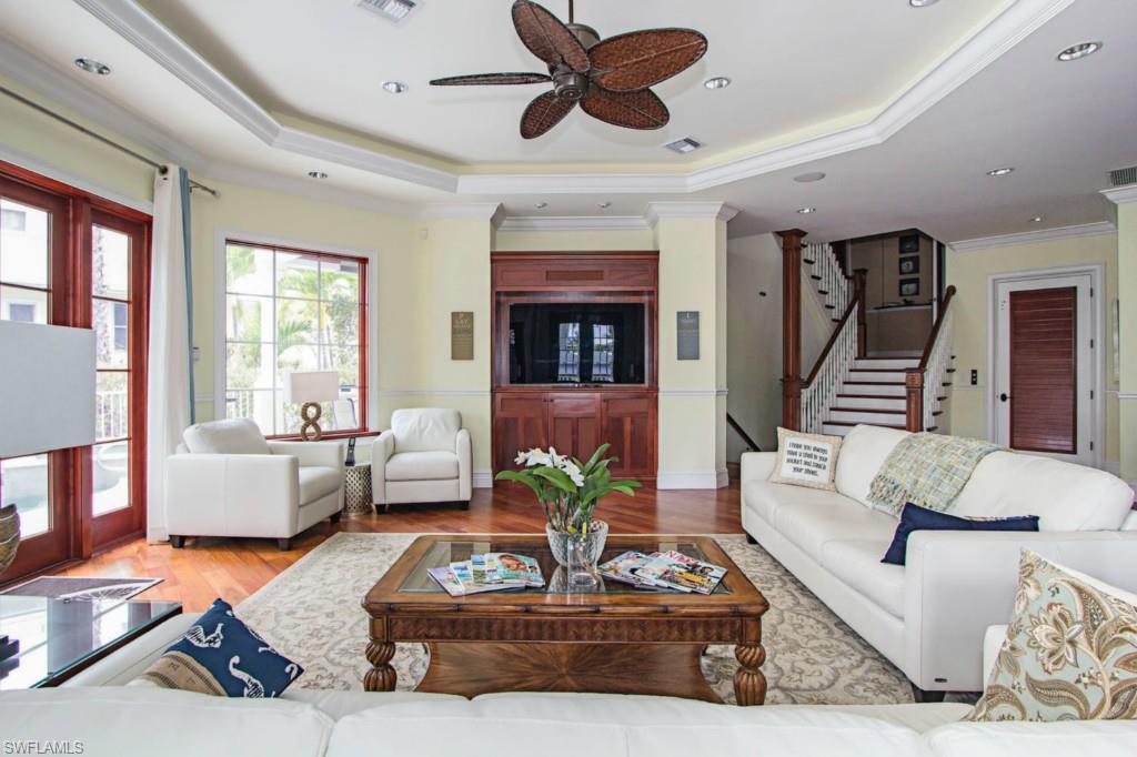 OLDE NAPLES - Residential