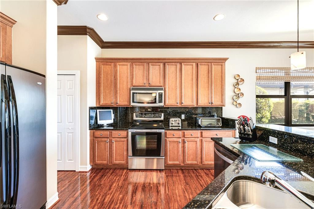 HAMPTON PARK - Residential