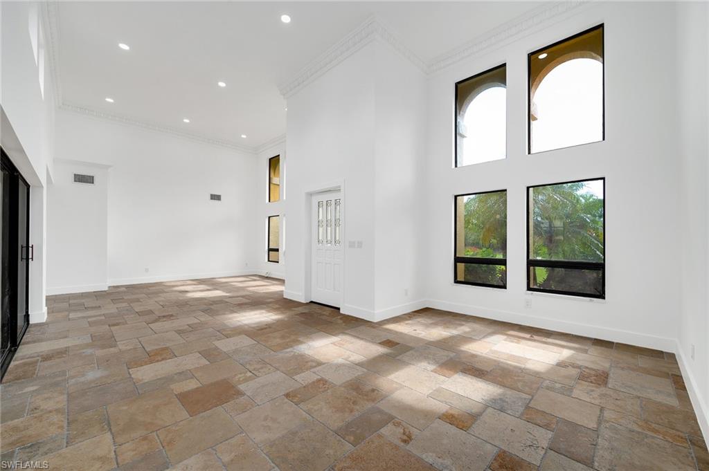 EAGLE RIDGE - Residential