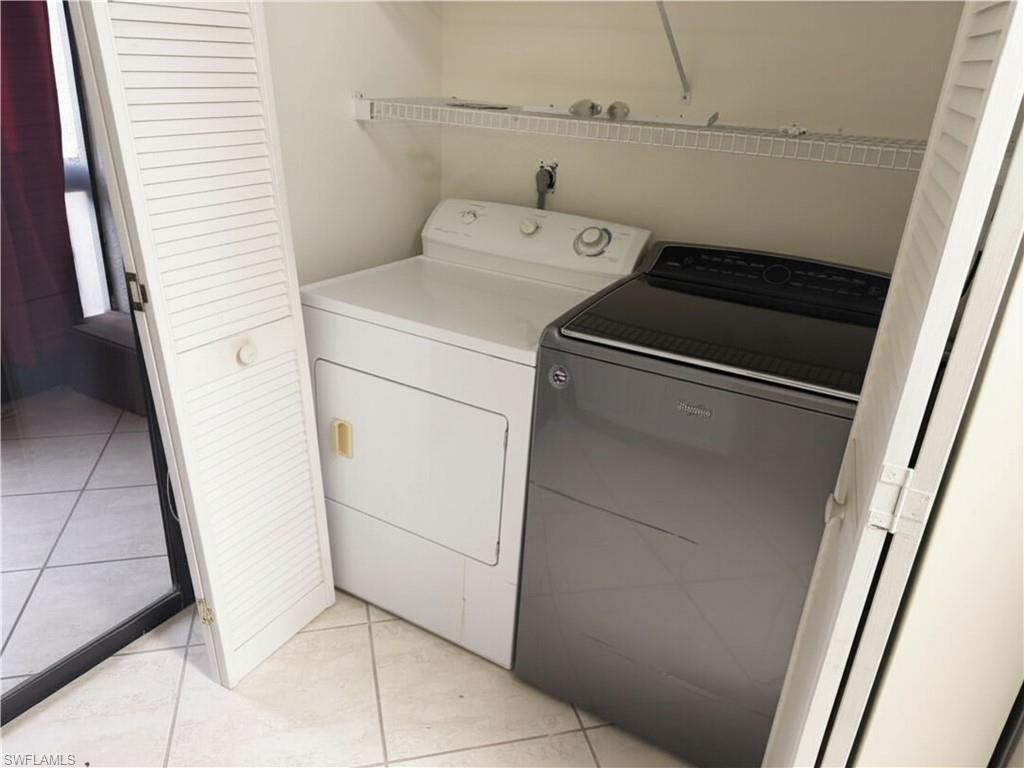 ADMIRALTY YACHT & RACQUET CLUB - Residential Lease