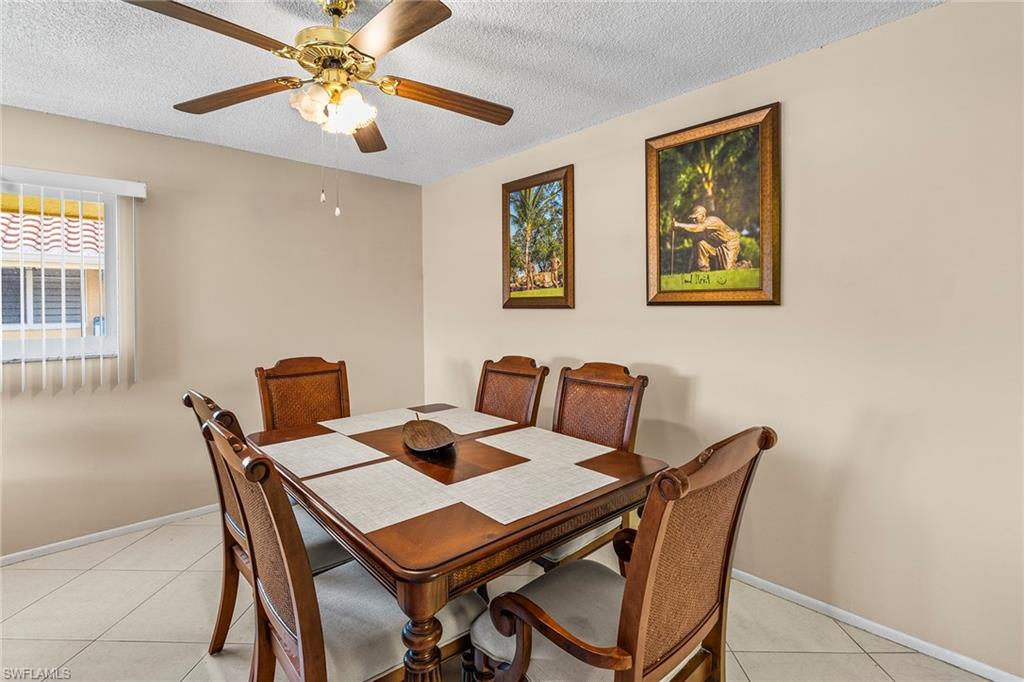 GLADES COUNTRY CLUB - Residential Lease