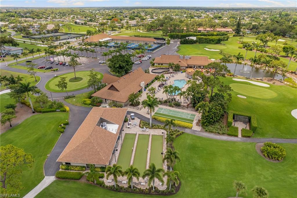 GLADES COUNTRY CLUB - Residential Lease