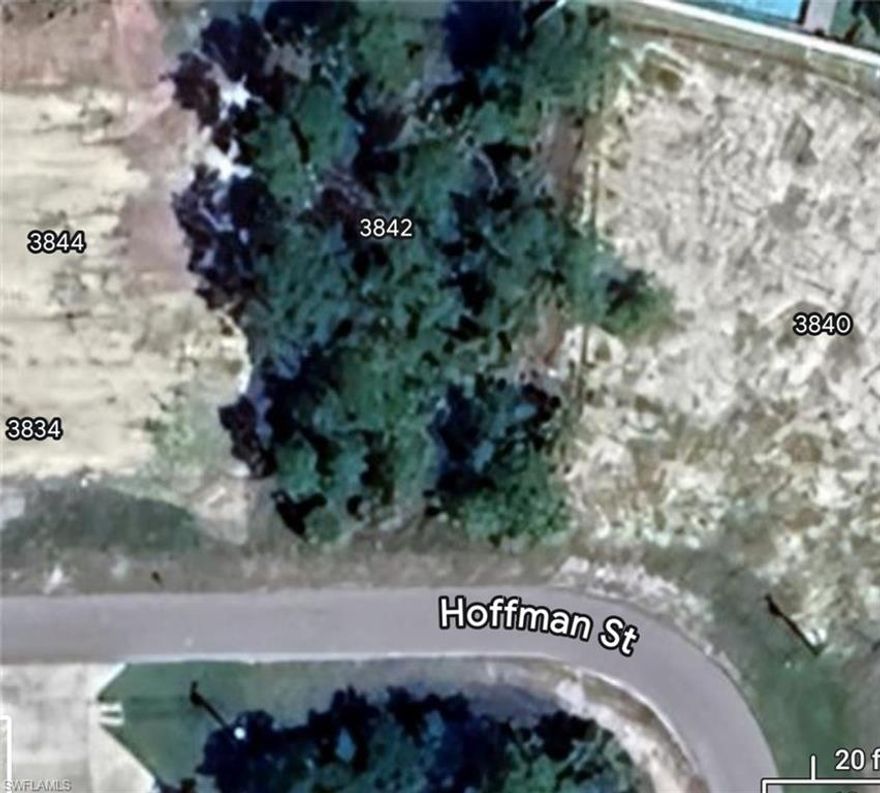 Tons of new construction all around this lot. Amazing street and location