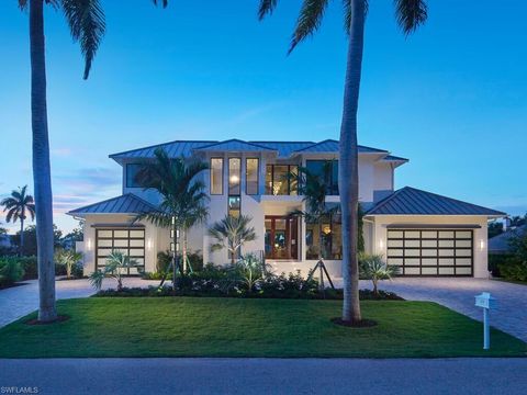 575 17th AVE S NAPLES FL 34102