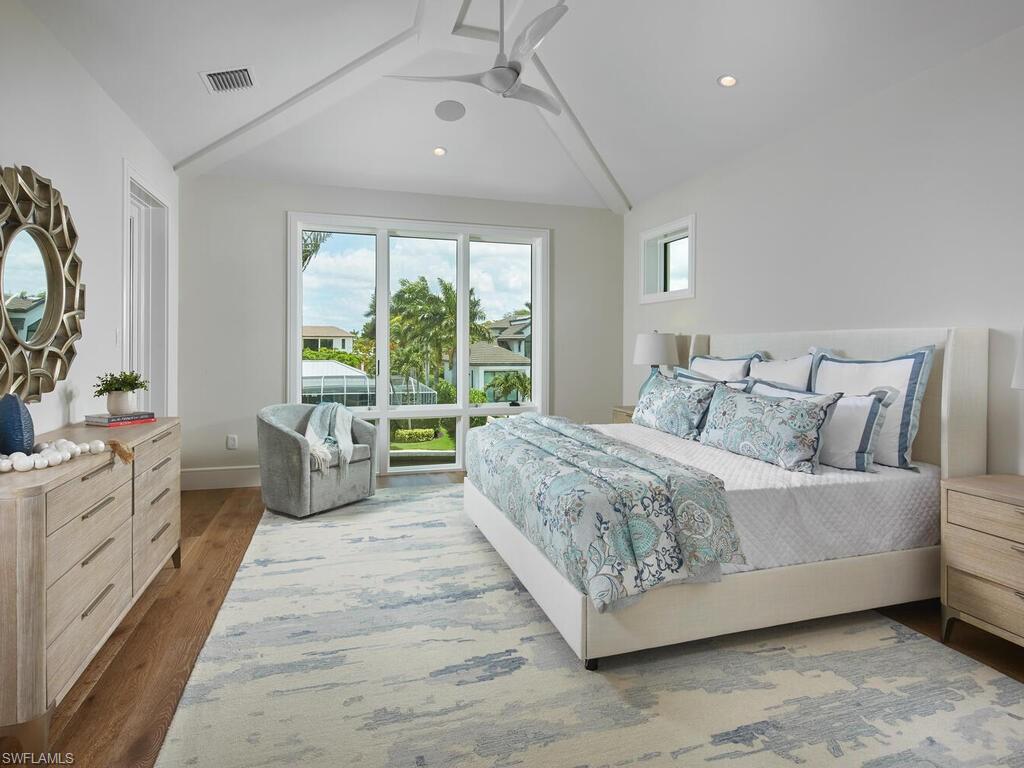 AQUALANE SHORES - Residential