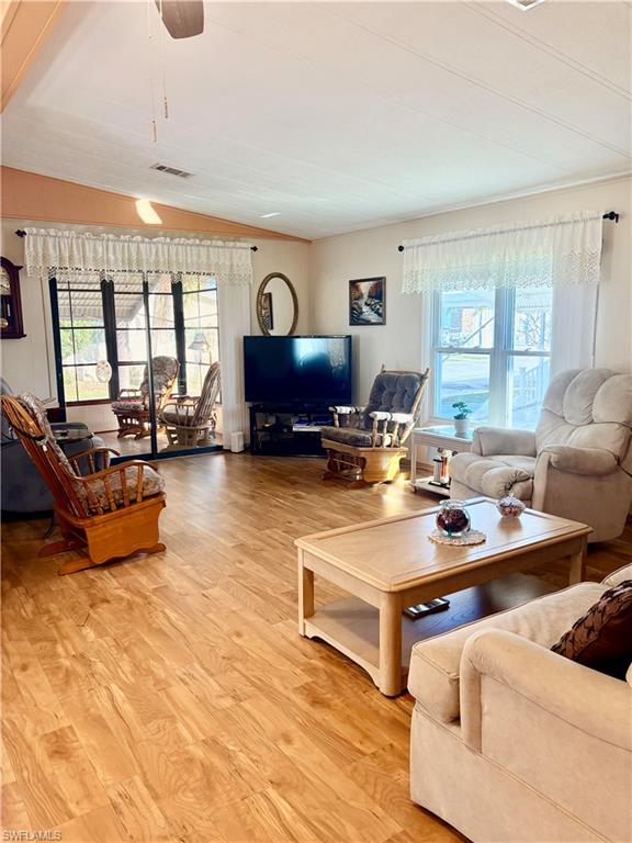 LAKE ARROWHEAD MOB VILLAGE - Residential