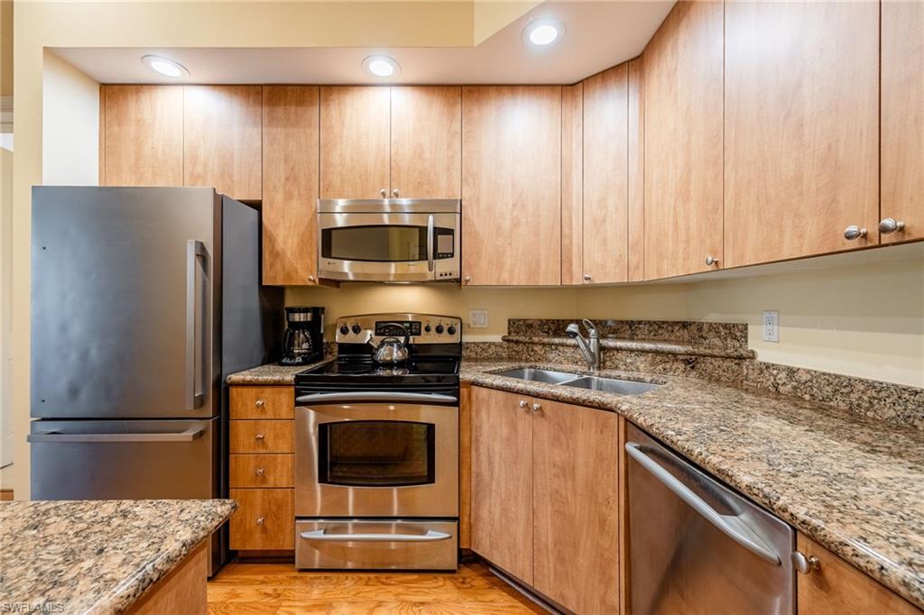 2825 Palm Beach BLVD 706