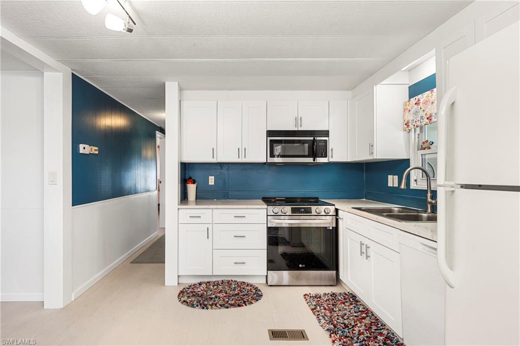 OLD BRIDGE VILLAGE - Residential