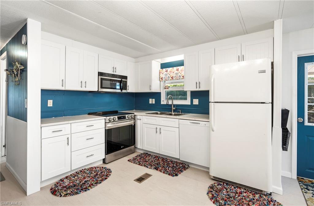 OLD BRIDGE VILLAGE - Residential