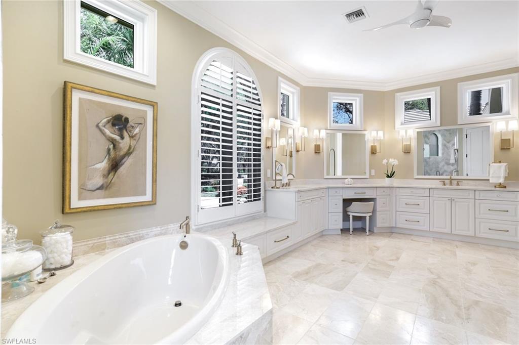 COLLIERS RESERVE - Residential