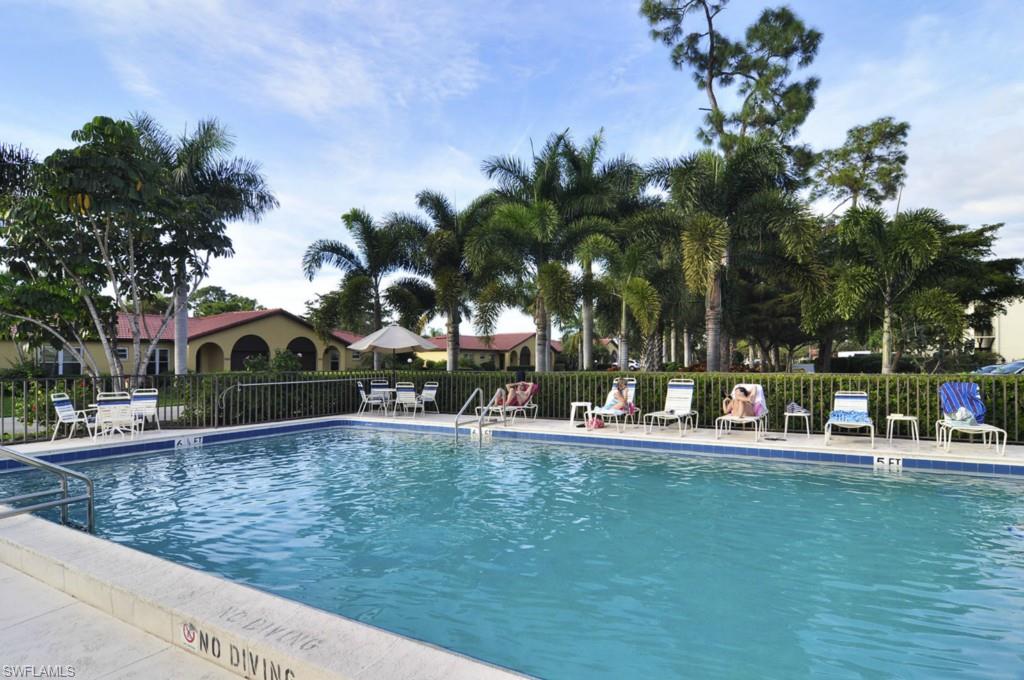 FOREST LAKES - Residential