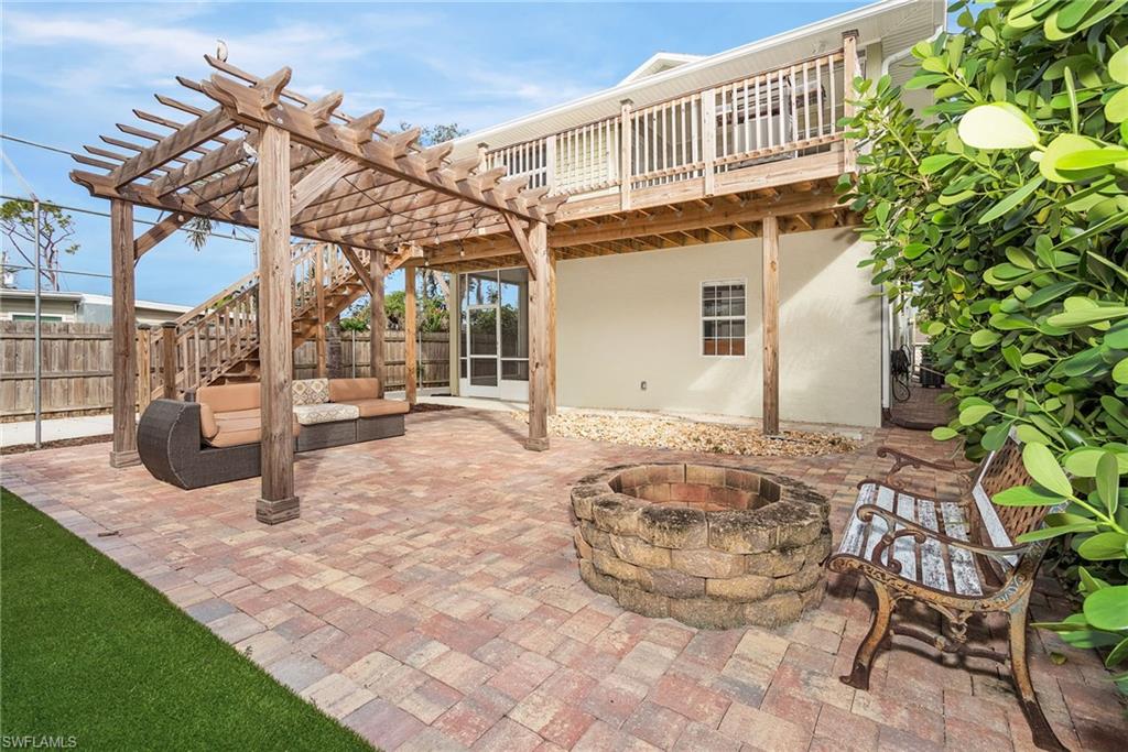 BONITA SPRINGS - Residential