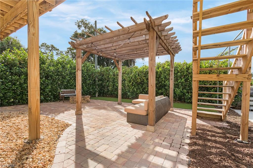 BONITA SPRINGS - Residential