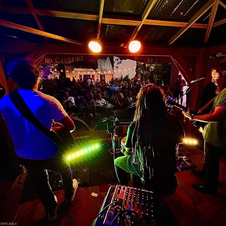 CLEAVES CORNER UNREC PLAT - Residential