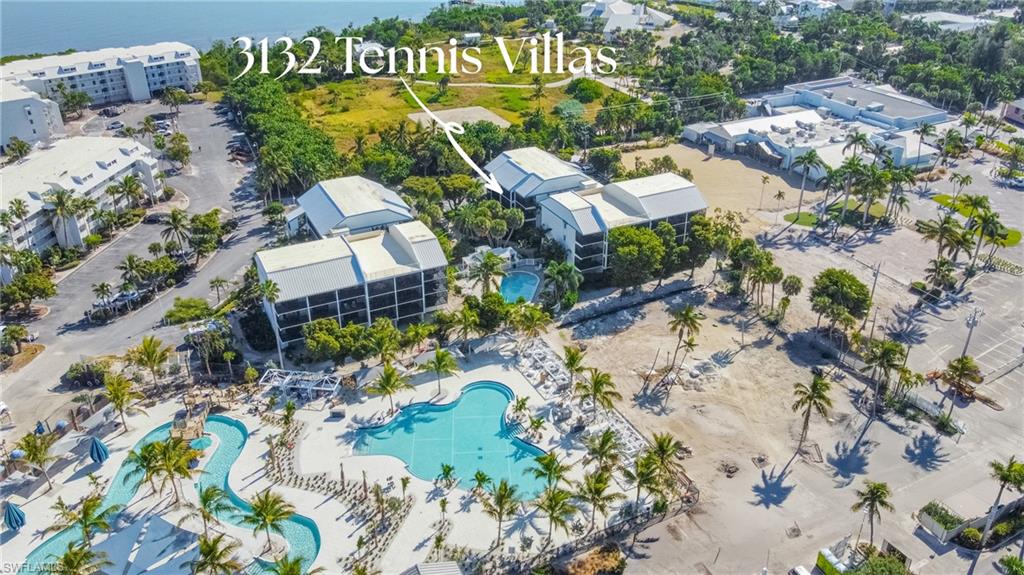 TENNIS VILLAS - Residential