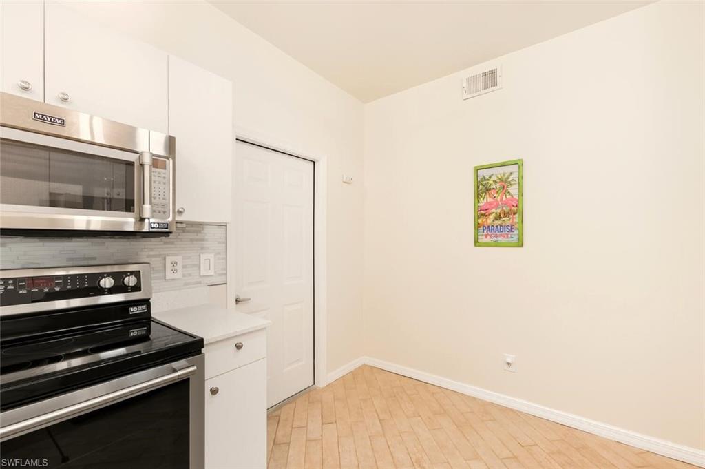 WINDSOR PLACE - Residential