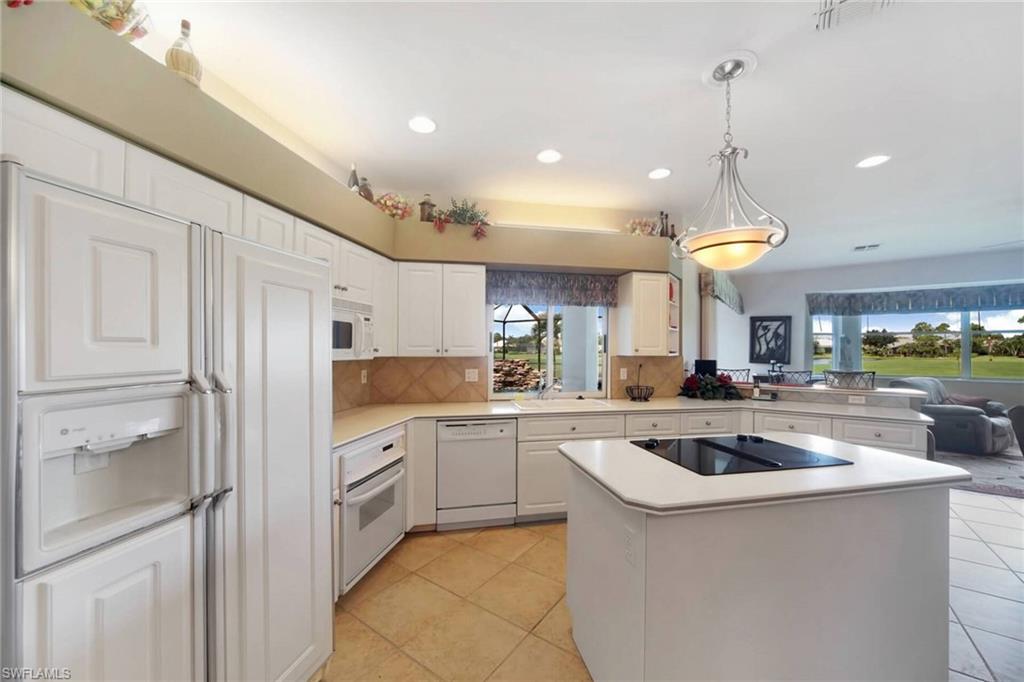 OLDE HICKORY GOLF & COUNTRY CLUB - Residential