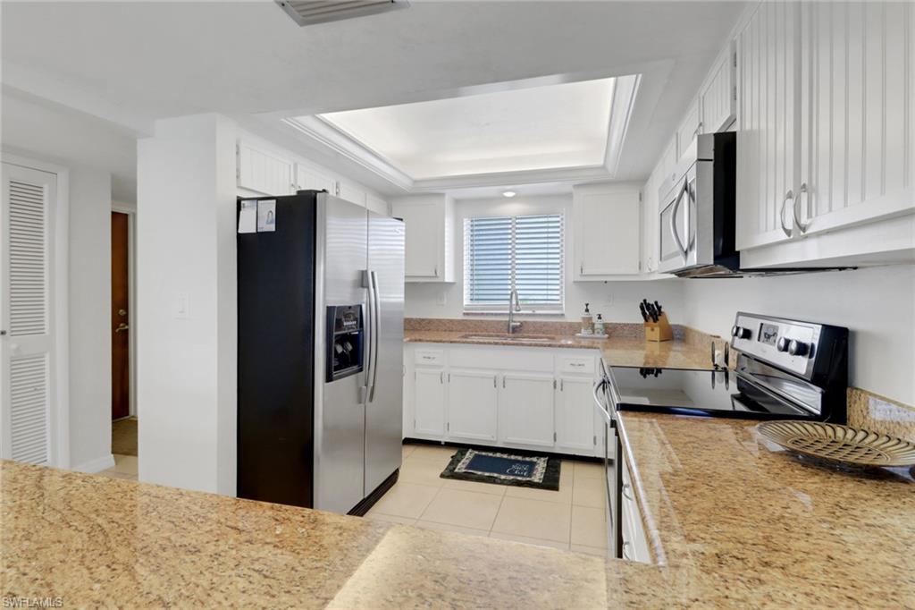 WINDJAMMER VILLAGE AT THE LAND - Residential