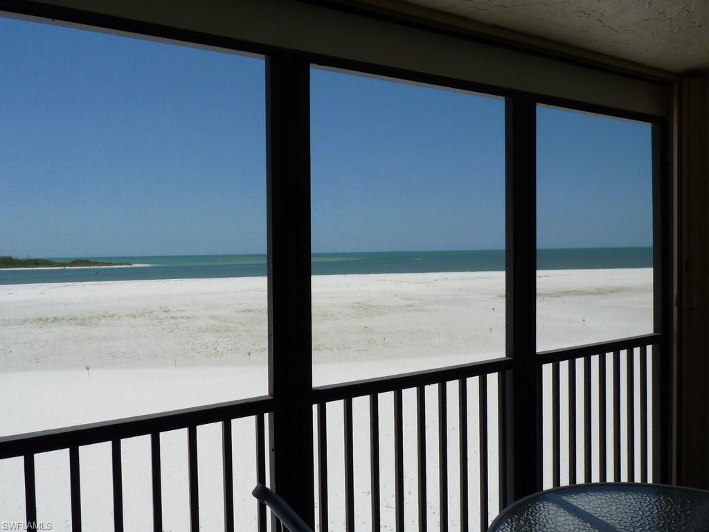 CARLOS POINTE - Residential