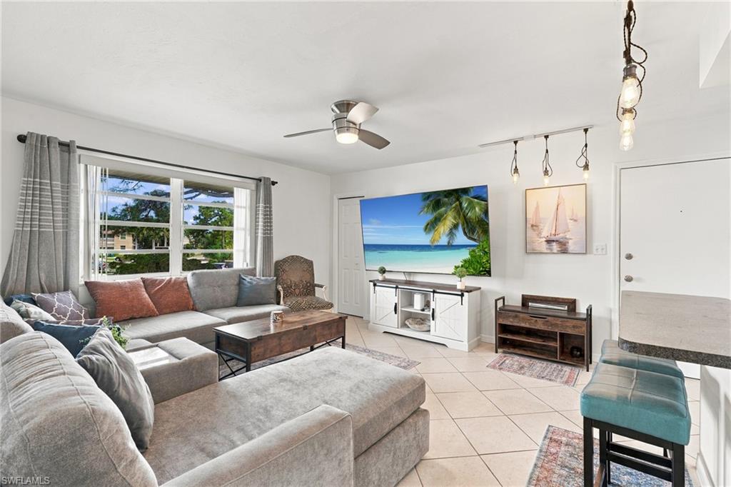 457 Tallwood ST 408