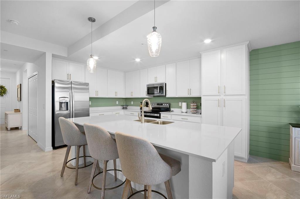 WEBBS RESERVE - Residential Lease