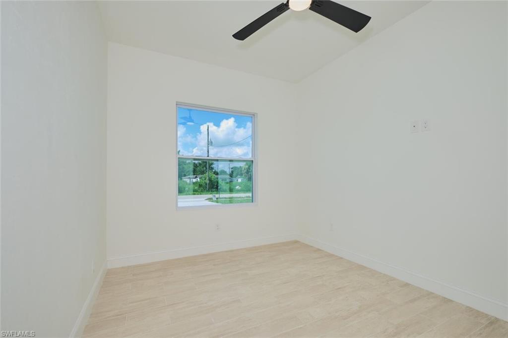 CHARLESTON PARK - Residential