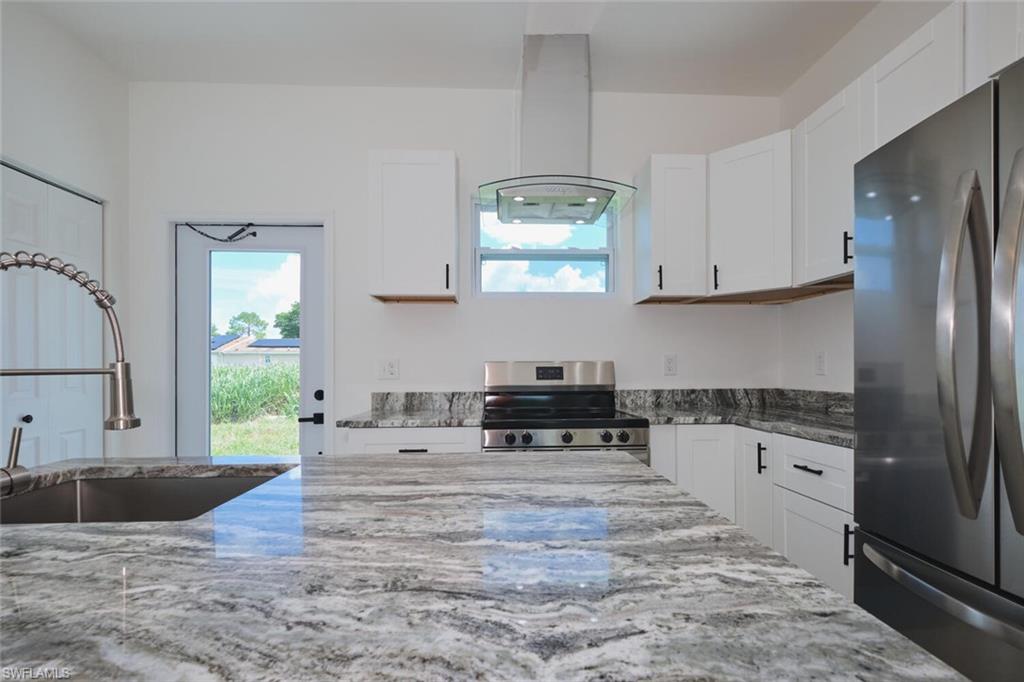 CHARLESTON PARK - Residential