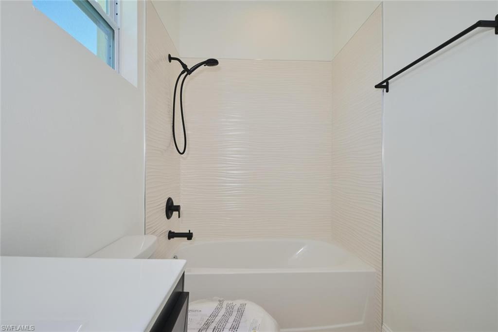 CHARLESTON PARK - Residential