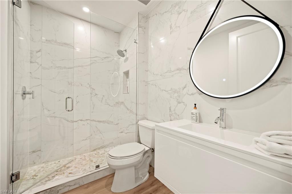 NAPLES BAY RESORT - Residential