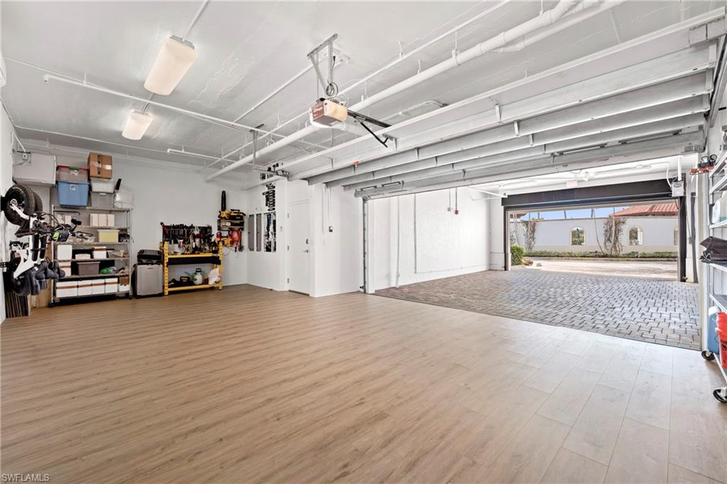 NAPLES BAY RESORT - Residential