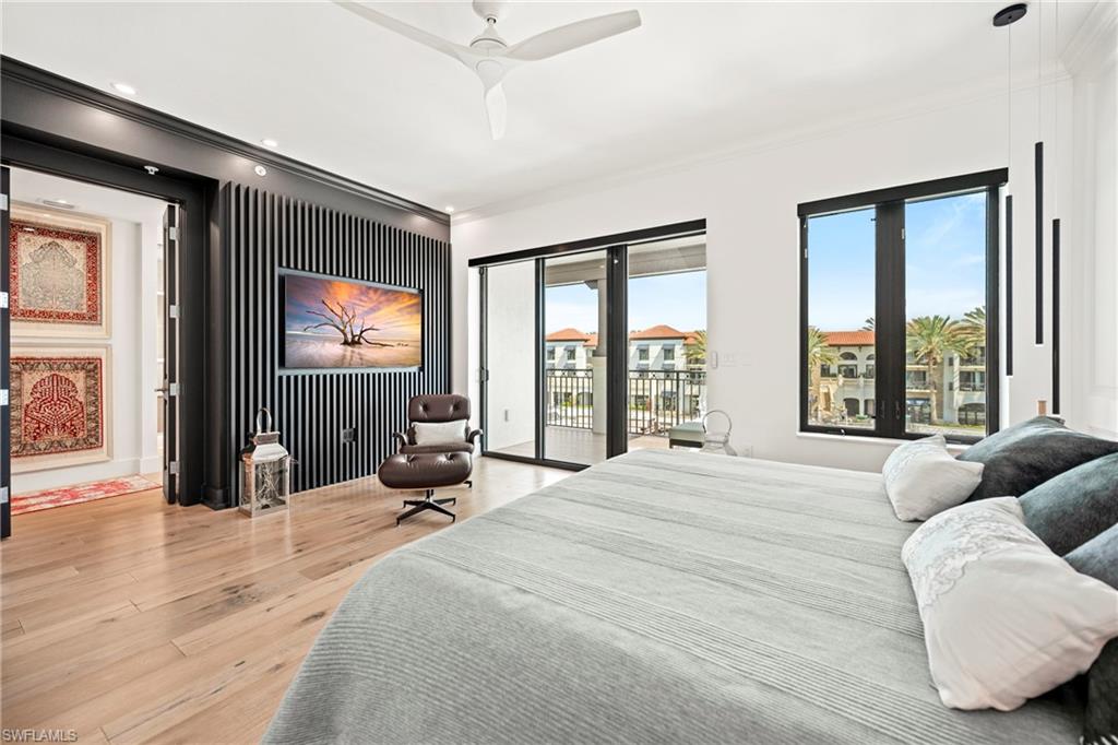 NAPLES BAY RESORT - Residential