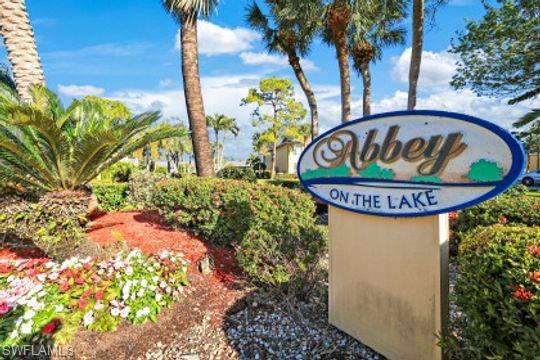 ABBEY ON THE LAKE - Residential