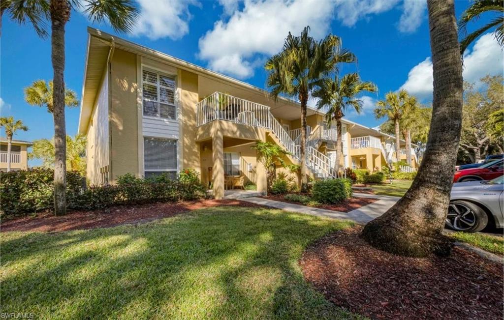 ABBEY ON THE LAKE - Residential