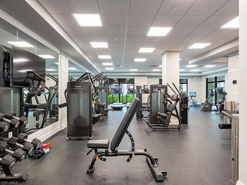 QUATTRO AT NAPLES SQUARE - Residential